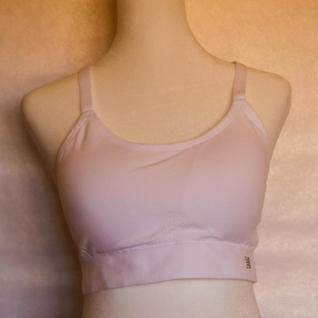 Conjunto de dos top deportivos New Balance