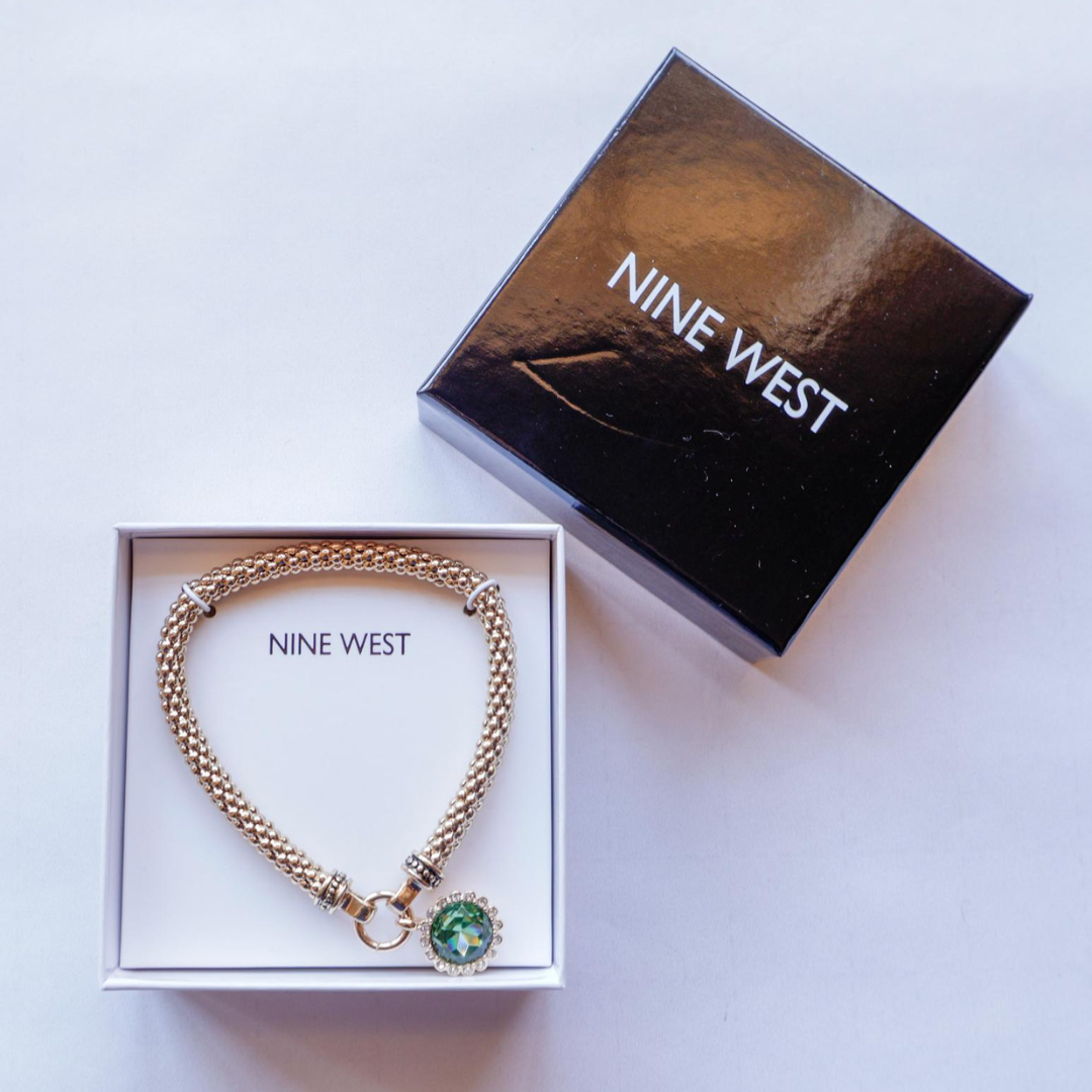 Pulsera de mano Nine West verde
