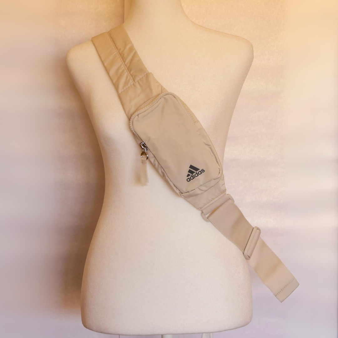 Bolso deportivo crema Adidas